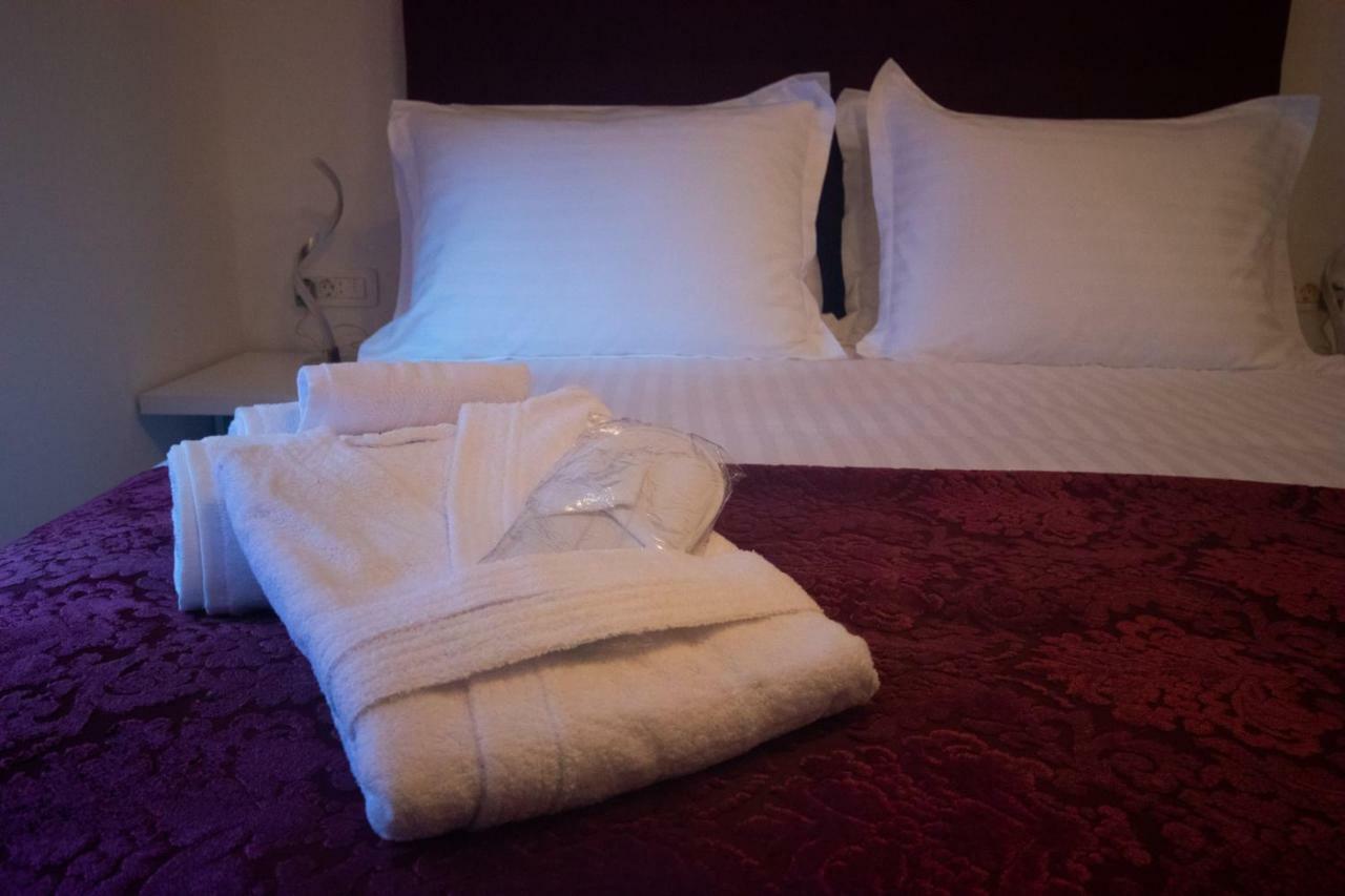 Center Luxury Rooms 1 Split Exterior foto